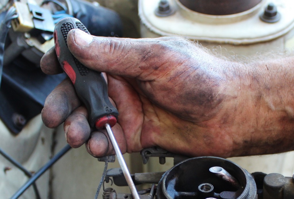 If you don't know a lot about the internal workings of cars, it's wise to bring a mechanic along to auction with you. He should be able to point out any major issues with the vehicle prior to bidding.